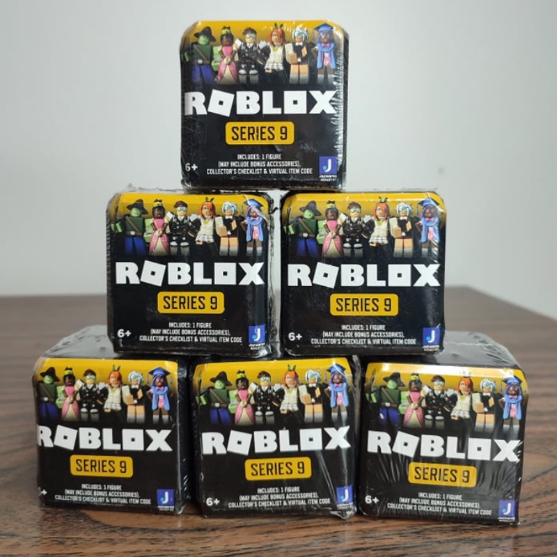 Roblox Toy Box Series 9 Celebrity Chính Hãng Có Code