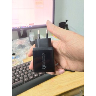 Củ sạc nhanh Qualcomm 4 cổng