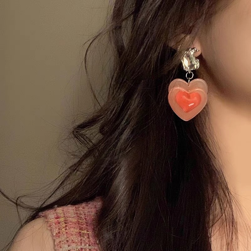 Khuyên Tai Nhựa Hình Trái Tim Đính Đá Zircon Màu Gradient Kiểu Dáng Thời Trang Cho Nữ