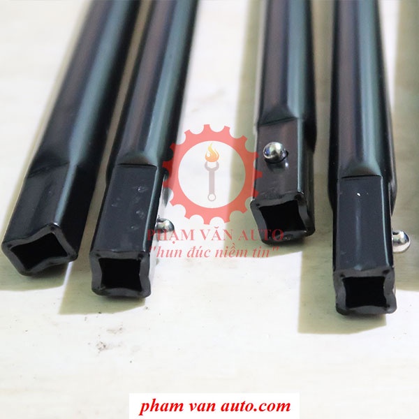 Tháo lốp dự phòng Ford Ranger CHÍNH HÃNG mã EB3C17005AC Phạm Văn Auto