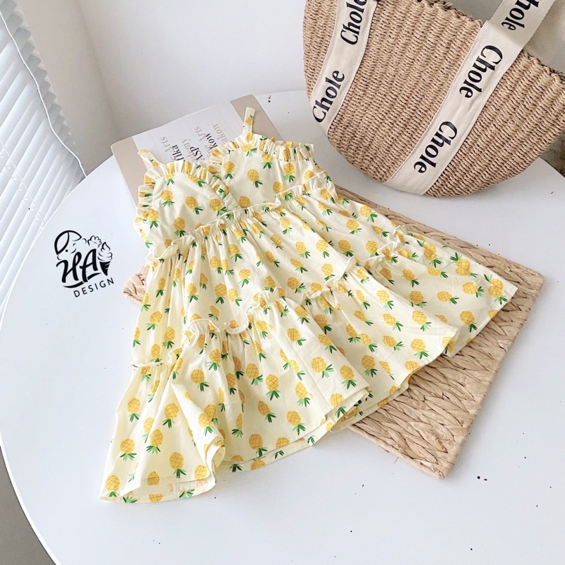 Váy yếm voan cổ đính cườm cổ cho bé, đầm dây trẻ em, váy thô hoa phong cách cá tính họa tiết RIo hàng có sẵn kèm video