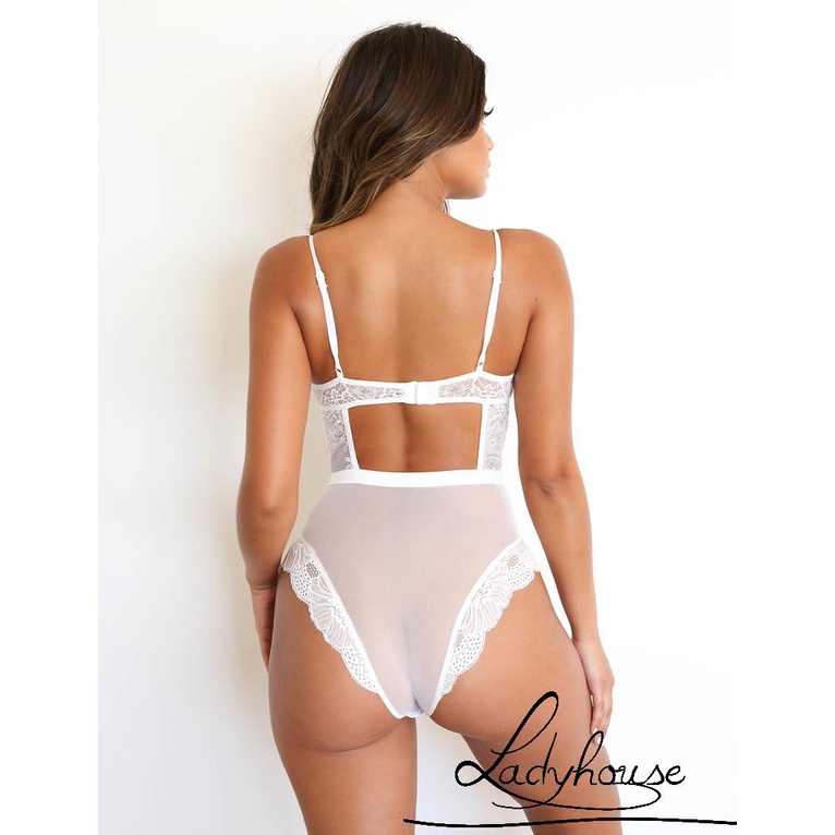 Bộ đồ ngủ liền thân hai dây phối ren quyến rũ dành cho nữ