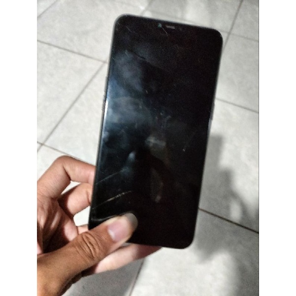 Điện thoại cảm ứng Realme C1