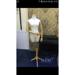 Manocanh bán thân có tay