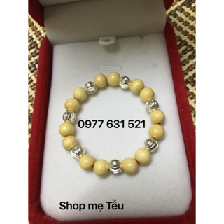 Vòng dâu tằm cho bé trai