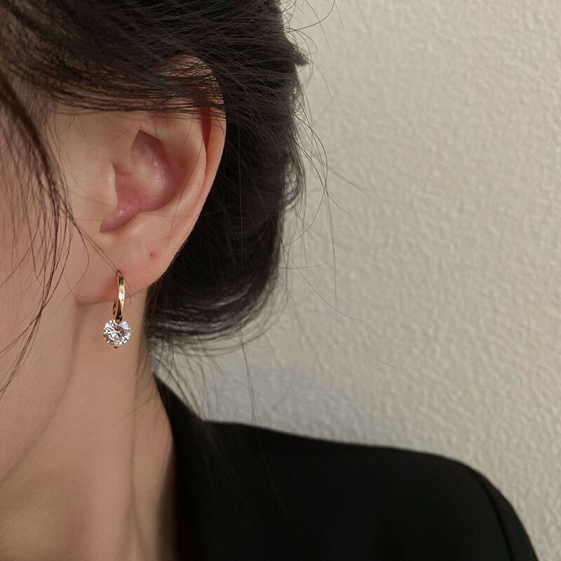 Bông Tai Bạc 925 Hình Tròn Đính Đá Zircon Đơn Giản Tinh Tế Thời Trang