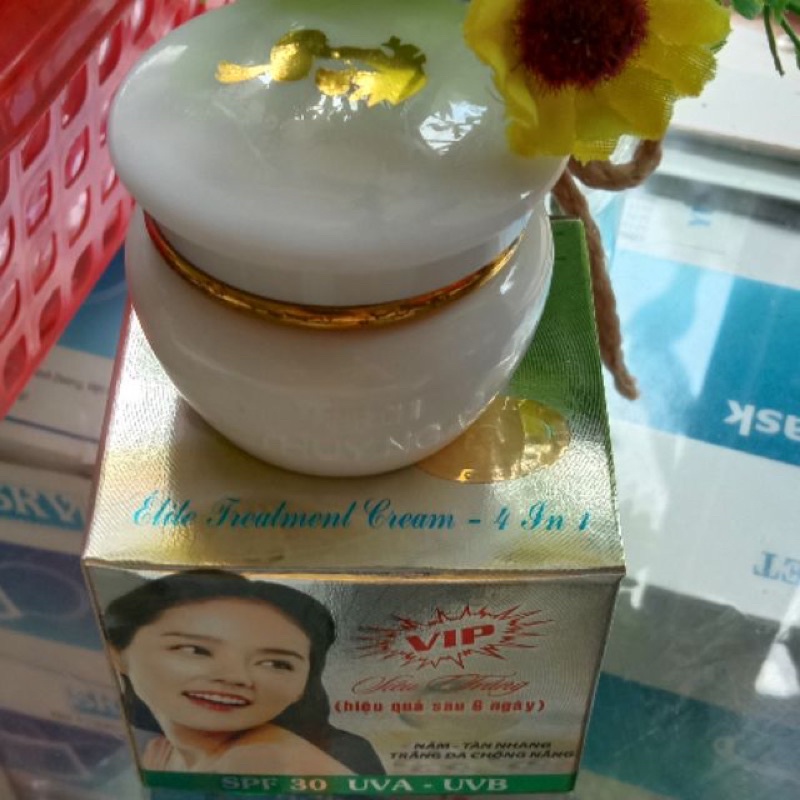 Kem Nám - Tàn nhàng Linh Chi Thúy Nga (6.5g)
