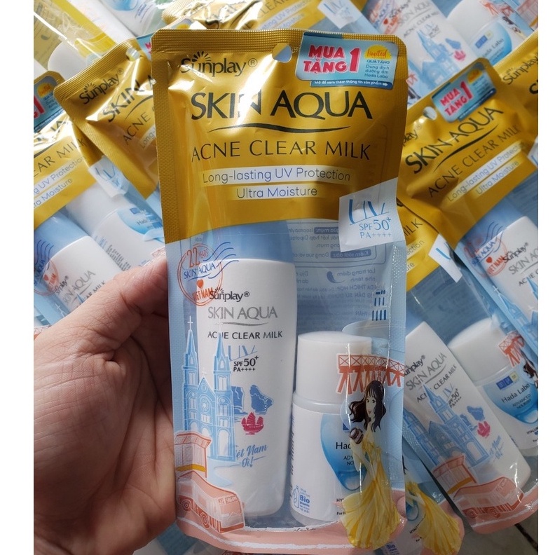 Kem chống nắng dưỡng da ngừa mụn Sunplay Skin Aqua Acne Clear Milk SPF50+, PA++++ 25gr