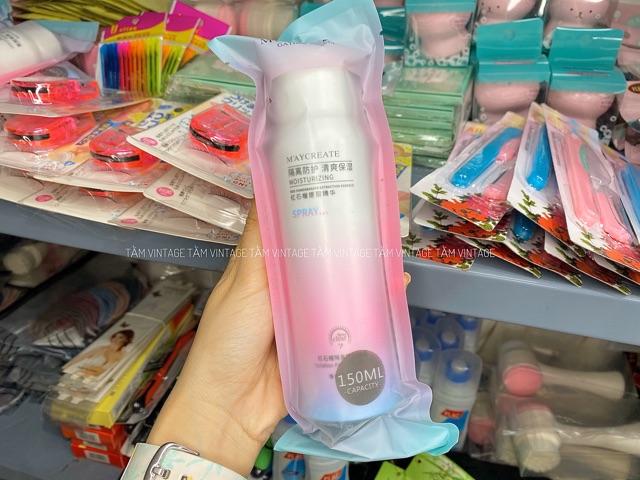 Xịt chống nắng trắng da MayCreate /150ml | BigBuy360 - bigbuy360.vn