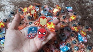 Nút gắn dép jibbitz, sticker có đèn