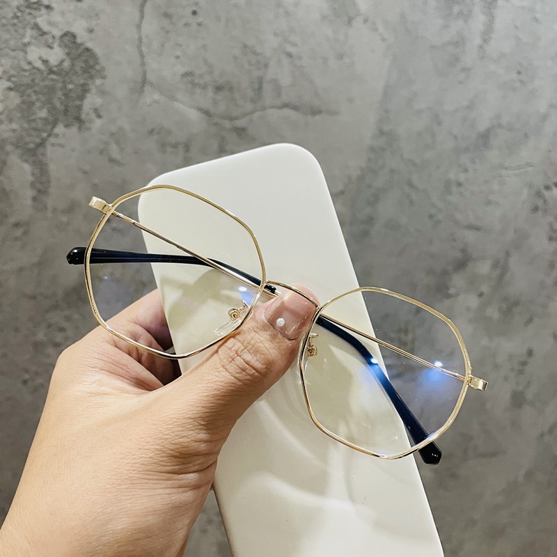 [Sale Sốc - Freeship] Mắt Kính Gọng Phá Cách Chống Bức Xạ Kiểu Dáng Dễ Thương Thời Trang Cho Nam - Nữ Thời Trang