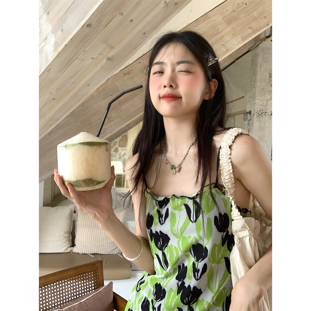 「MOTEL7」Đầm Hai Dây Dáng Rộng Dài Đến Giữa Bắp Tai Gỗ Mỏng Họa Tiết Hoa Kiểu Pháp Dễ Phối Đồ