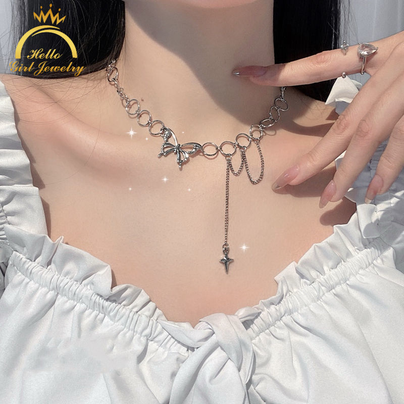 Vòng Cổ Choker Màu Bạc Mặt Bướm Thời Trang Cho Nữ