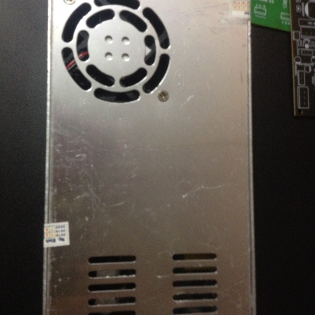 Nguồn tổ ông 12V - 30A - hàng thanh lý nước ngoài.