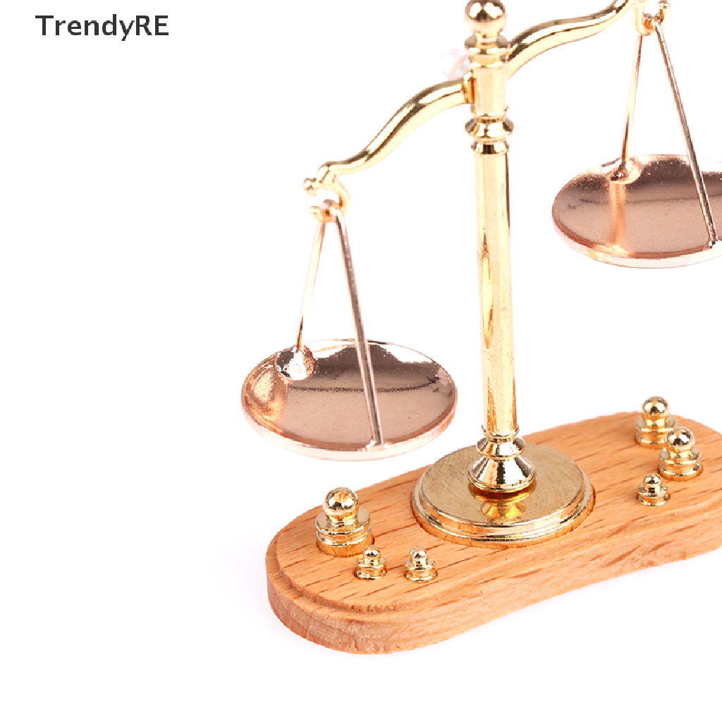Cân Điện Tử Mini Tỉ Lệ 1 / 12 Dùng Để Trang Trí Nhà Búp Bê