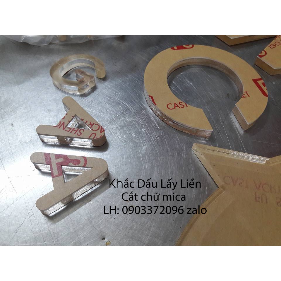 Chữ mica, số mica dán tường cắt theo yêu cầu | BigBuy360 - bigbuy360.vn