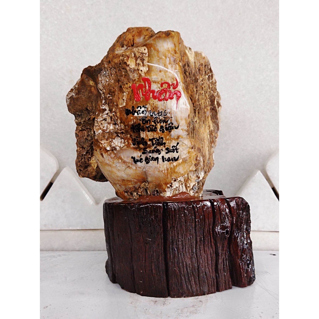 Thư pháp trên Gỗ Hoá ngọc tự nhiên .(HTTP84, KL: 4,6kg, C: 26cm, R: 18cm), shop nhận làm theo yêu cầ