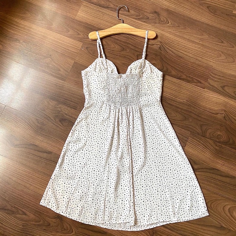 Đầm dây smocking Active Use dư xịn