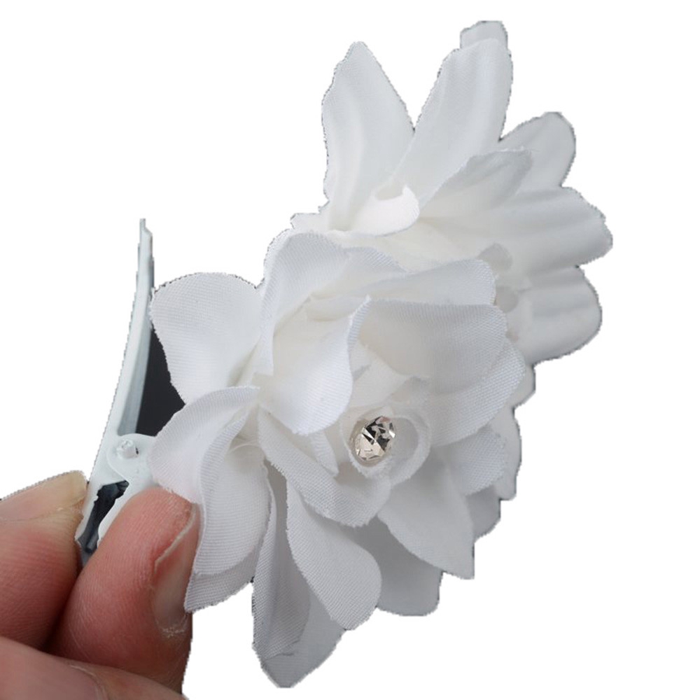 Kẹp tóc hoa phong lan màu trắng