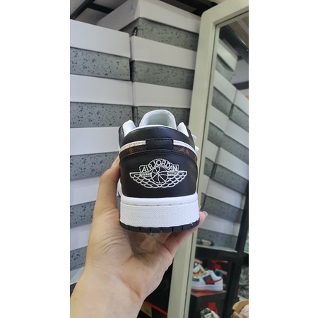 GIÀY JD1 LOW CUTOMS LV LAI AU ( FULL BOX + FREE SHIP ]