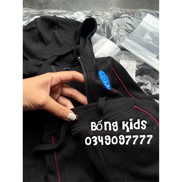 Bộ Nỉ Kéo Khoá Bé Trai Đen Viền Đỏ MAX