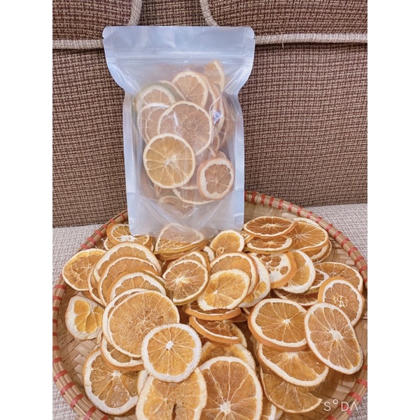 Cam vàng khô, cam vàng sấy lạnh chỉ chọn lát nguyên không vụn (hàng loại 1 )