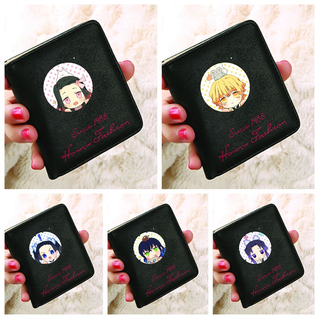 Ví ngắn đen cầm tay IN HÌNH Kimetsu no Yaiba Thanh Gươm Diệt Quỷ 2 mẫu mini chibi anime đựng vật dụng nhỏ xinh xắn m2