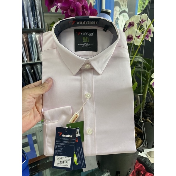 Sơ mi vĩnh tiến dài tay body  fit giá 395k còn 199k