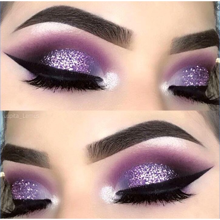 Bảng Phấn Mắt 12 Màu Tông Lì Và Nhũ Kim Tuyến Phong Cách Giáng Sinh