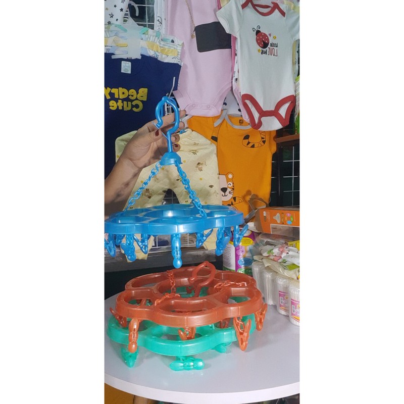 Móc dù tròn kẹp nhựa, 15 kẹp (hàng đẹp)