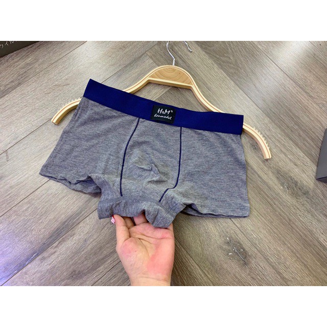 Hộp 3 quần sịp đùi , quần lót nam cao cấp, Chất liệu thun mềm mại co giãn tốt thoải mái. 999