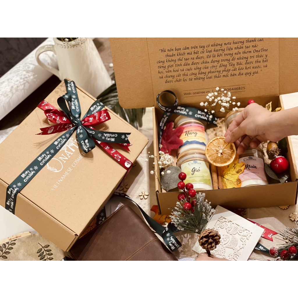 Set quà nến thơm tặng giáng sinh OnaTree
