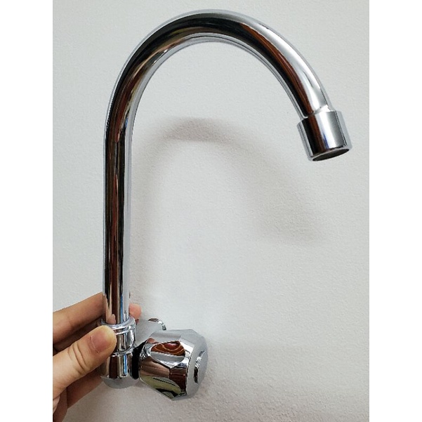 Vòi rửa chén bát một đường nước lạnh - âm tường xi bóng bền đẹp