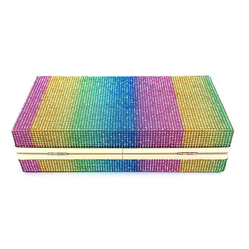 Ví Cầm Tay Đính Đá Lấp Lánh Sang Trọng