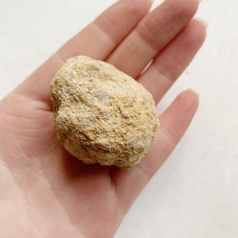 Viên Đá Mã Não Khoáng Tự Nhiên Dạng Hạt Bất Đối Xứng