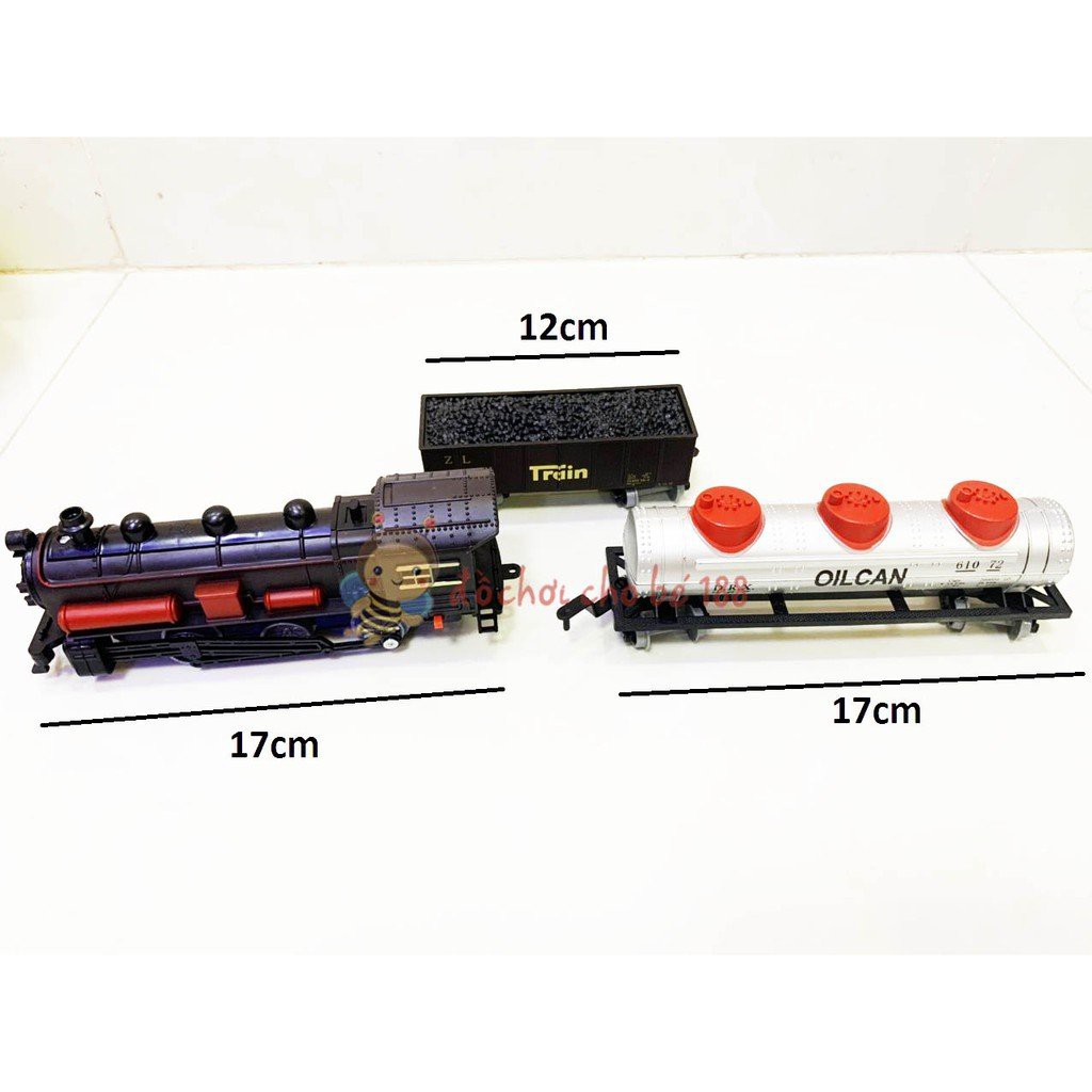 Đồ chơi đường ray xe lửa ben màu xanh có đầu tàu và 2 toa ,2 cây thông màu xanh, các đường ray