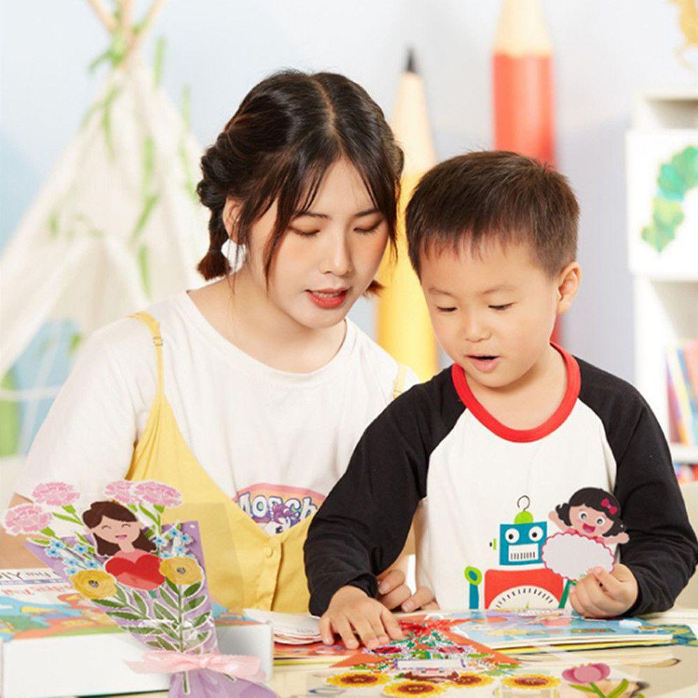 Thiệp Chúc Mừng Ngày Của Mẹ Bằng Giấy Hoa Cẩm Chướng Sáng Tạo