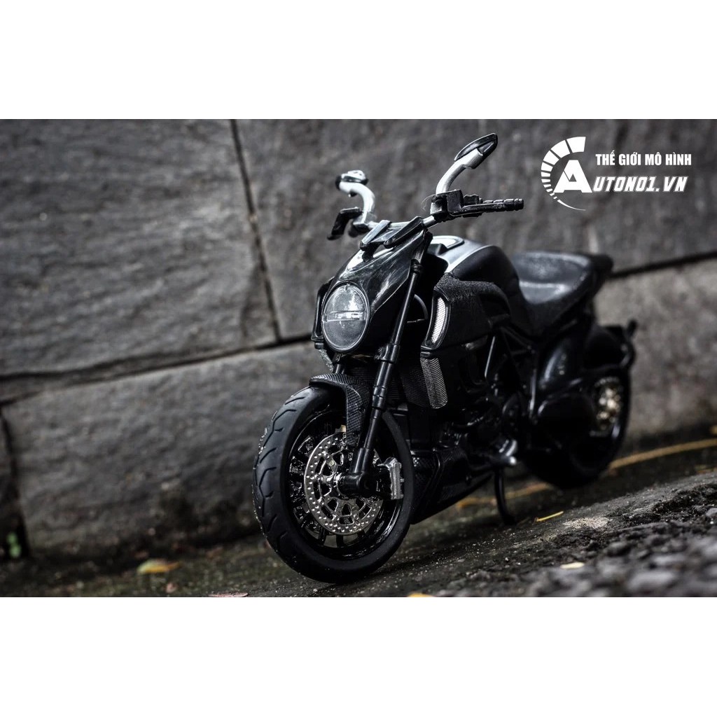 MÔ HÌNH XE DIAVEL MATT BLACK 1:12 CÓ ĐÈN NHẠC DIECAST METAL 5422