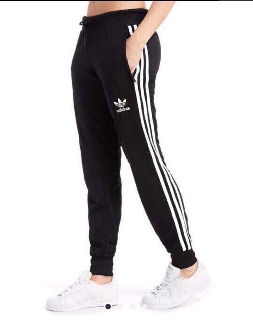 Adidas - Bộ quần áo nỉ thể thao