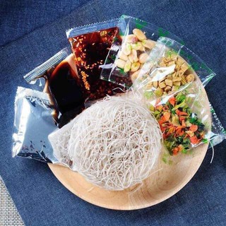 MIẾN LẠNH CHUA CAY (TRÙNG KHÁNH) LOẠI 6 GÓI GIA VỊ ĐẶC BIỆT