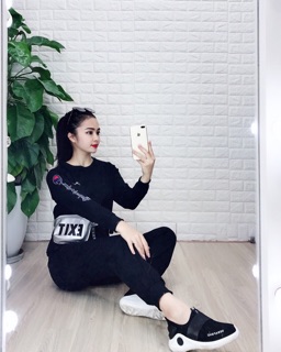 Bộ nỉ nữ