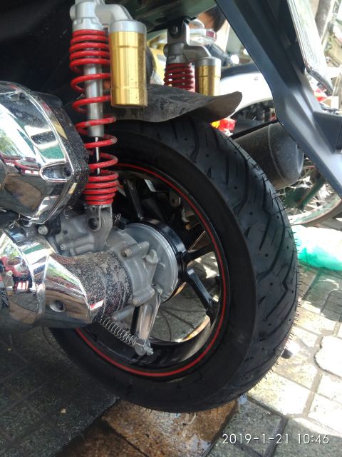 Lốp pirelli cho Yamaha NVX 150 / DEMON GPX