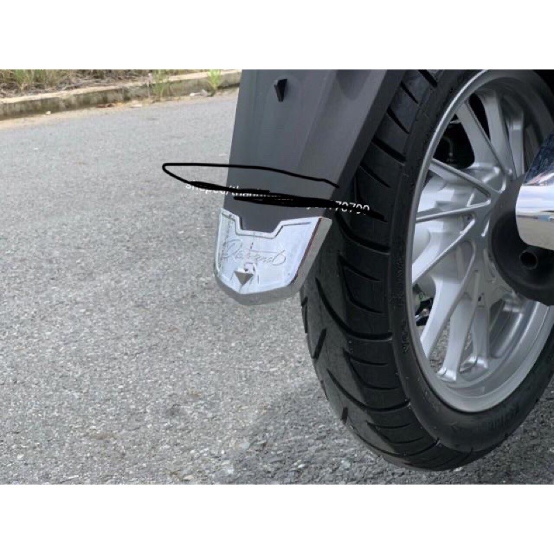 Ốp mõ &amp; đuôi SH Mode 2020 mới