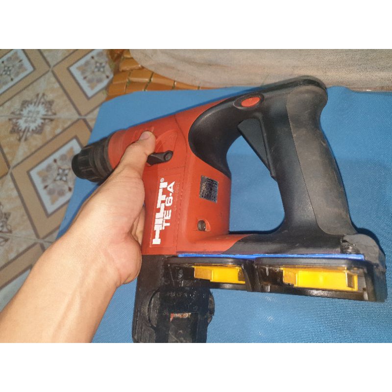 Khoan bê tông Hilti Te6A lên đế pin makita 18x18