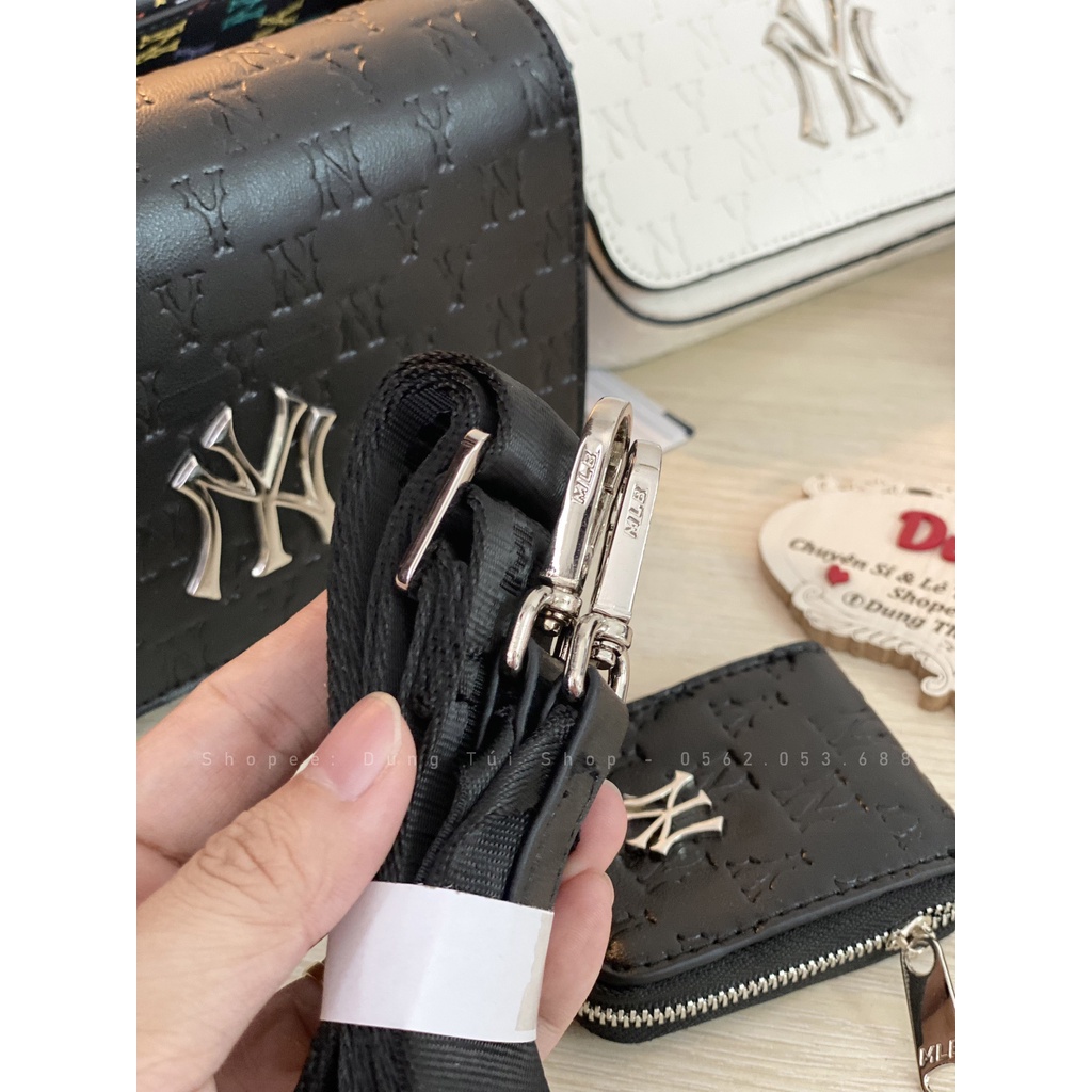 Túi NY Mini Monogram đeo chéo style Hàn Quốc fullbox 4 màu size 18