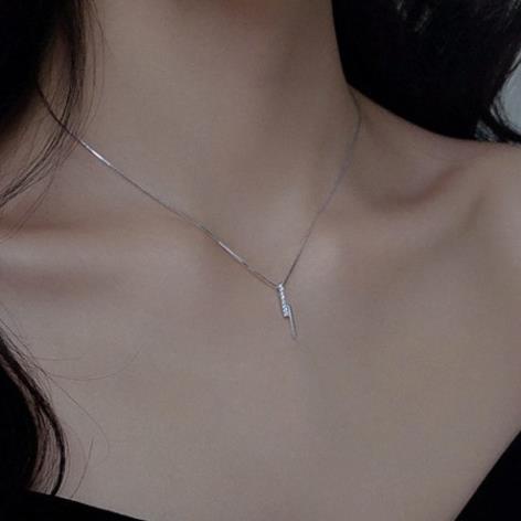(078) Dây Chuyền Đơn Giản Hình Khối Hai Thanh Dọc Nhỏ Thanh Lịch