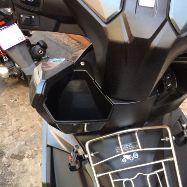 Hộc đựng đồ xe AB 2020 trang trí xe AB2020 giá tốt