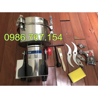 Máy xay bột, ngũ cốc chất liệu INOX 304 cỡ siêu lớn 2.500 gam, công suất 4.200W xay được khối lượng rất lớn.