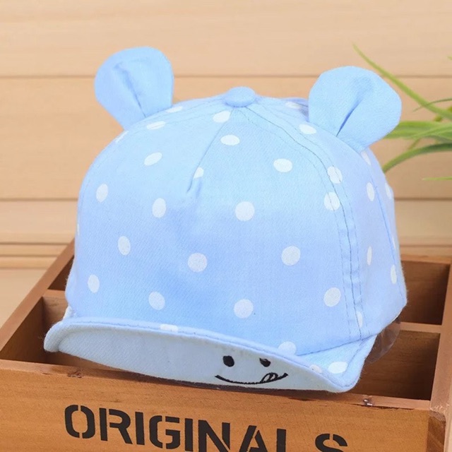 Mũ lưỡi trai mặt cười cho bé