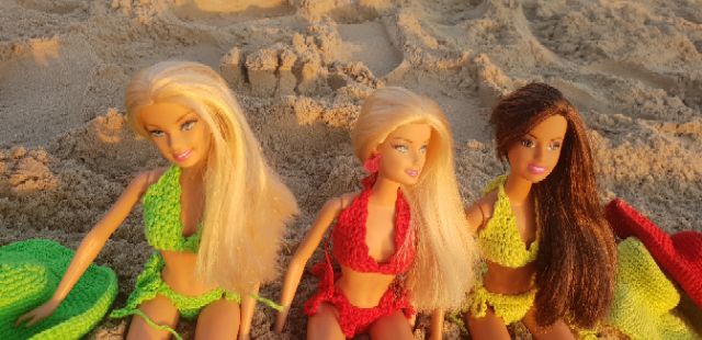 Barbie và bikini